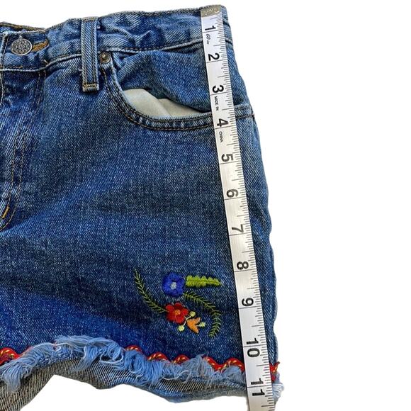 VTG Y2K Arizona Jean Co Embroidered Floral Denim Jean Shorts Juniors Size 5 - Picture 9 of 9